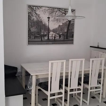 דירה Black And White Family , 2 Bedrooms, Air Conditioning SantʼAnna